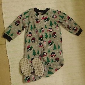 The Children's Place Fleece Pajamas with feet